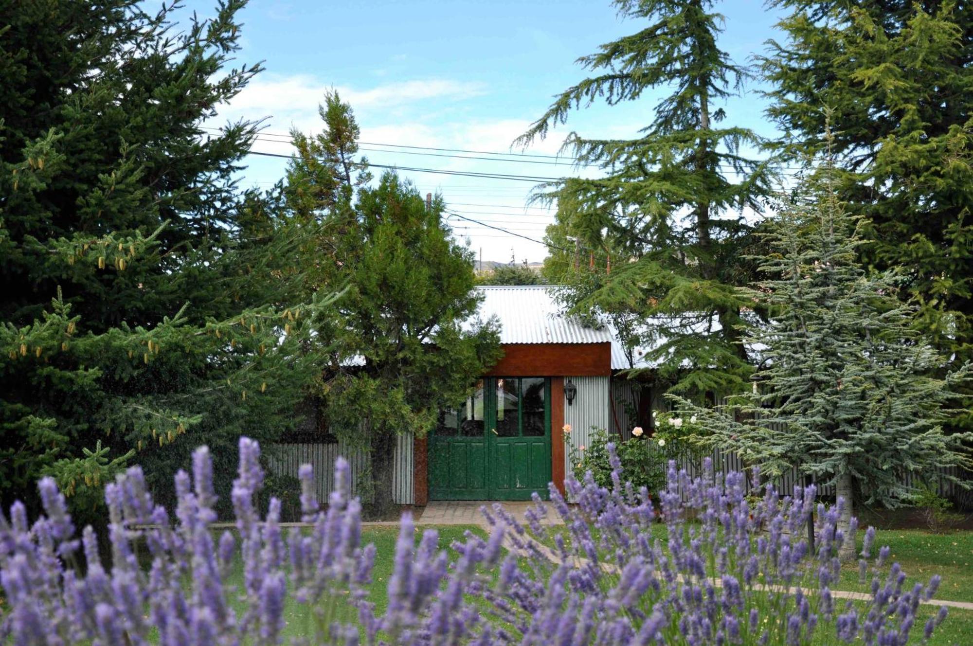"La Loma" - Vieja Casona Aparthotel El Calafate Exterior photo