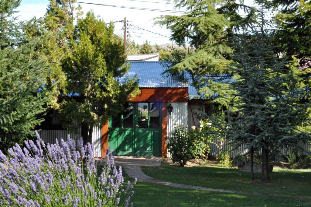 "La Loma" - Vieja Casona Aparthotel El Calafate Exterior photo